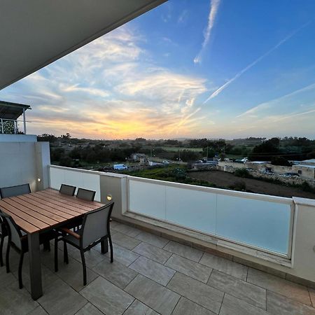Carousel Apartments Qrendi Exterior photo